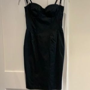 HOLT RENFREW DOLCE and GABBANA STUNNING STRAPLESS DRESS
